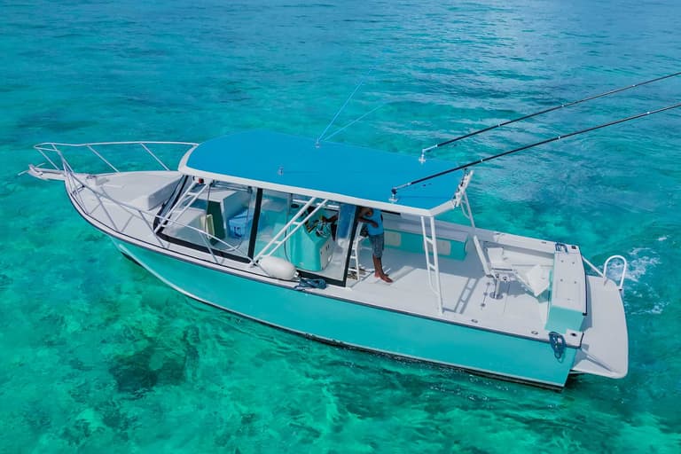 42ft Rob Shirley Pro 42 charter boat — view 2