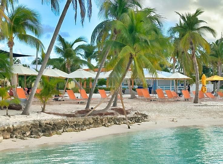 Unwind at Rum Point Beach